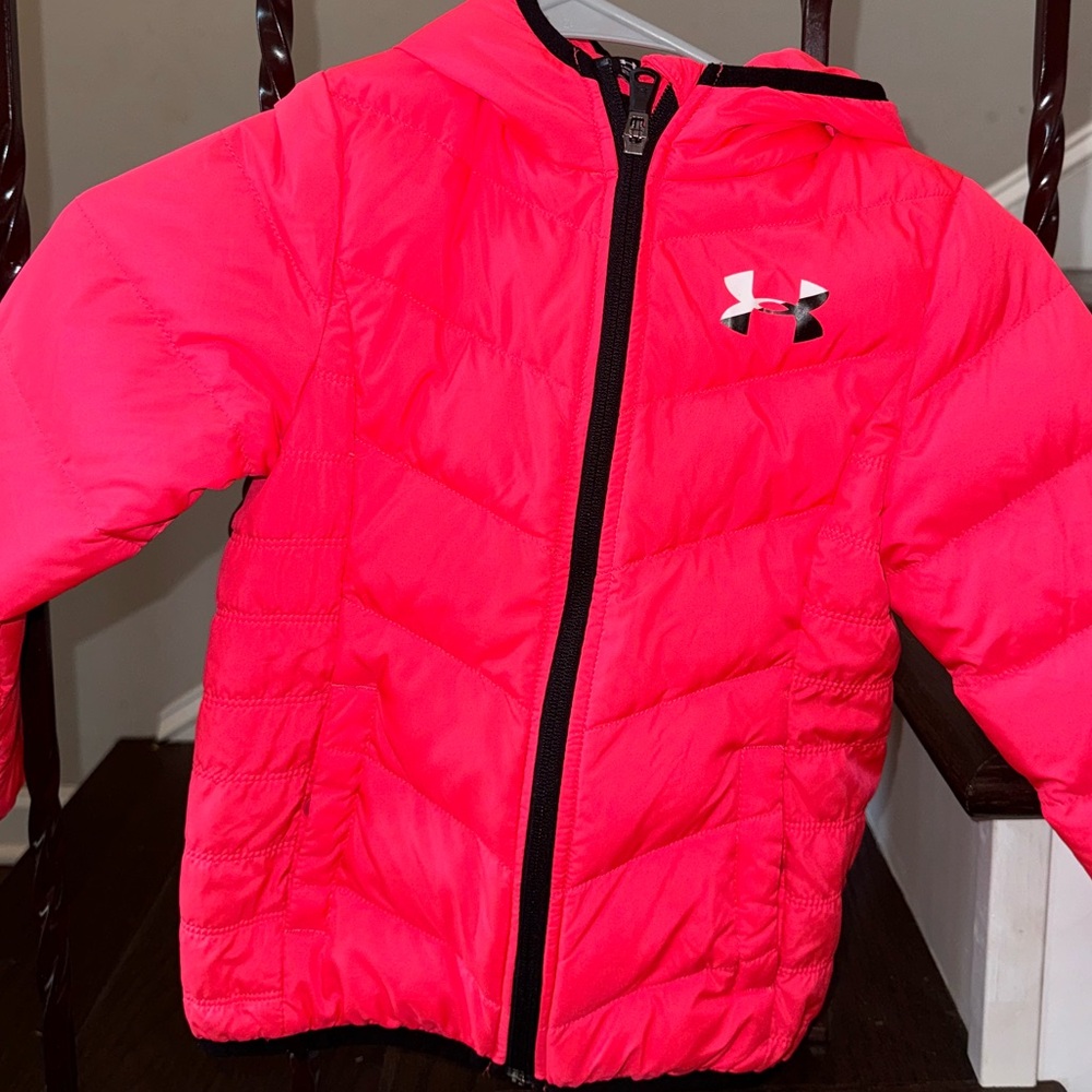 Girl size 5 under armour puffer